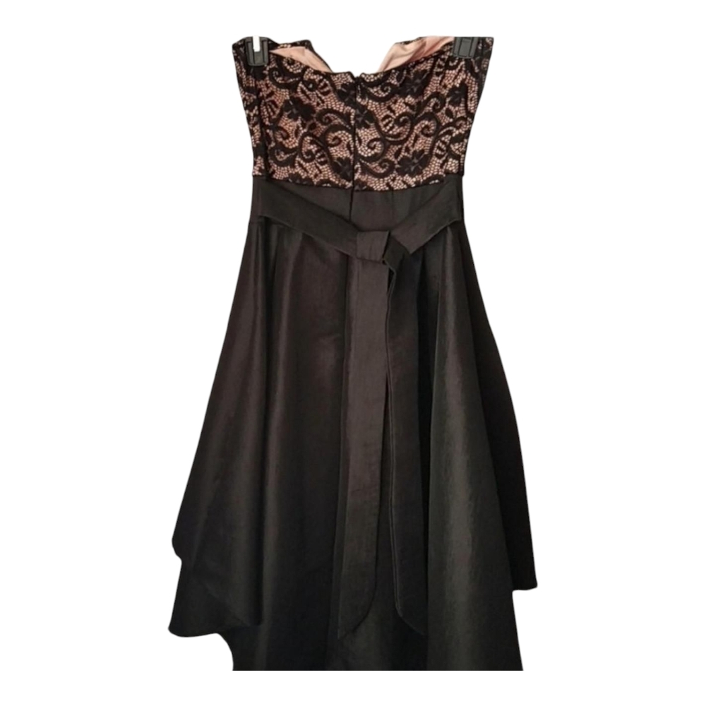 Elegant Pink and Black Strapless Fit and Flare Cocktail Dress - Picture 11 of 11